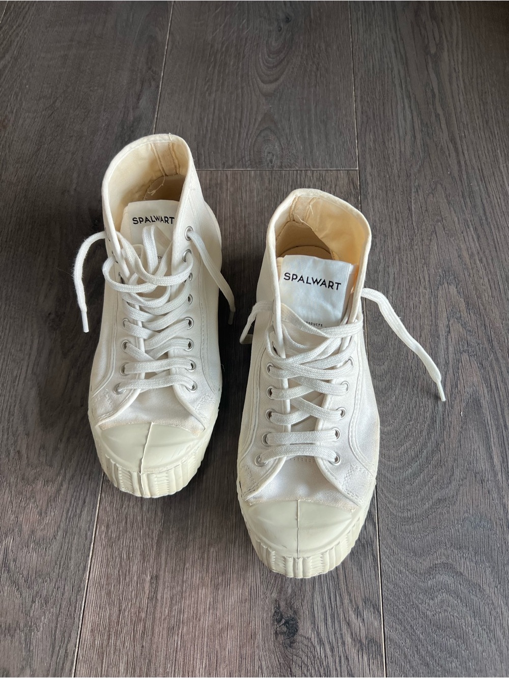 Spalwart Off-White High-Top Canvas Sneakers